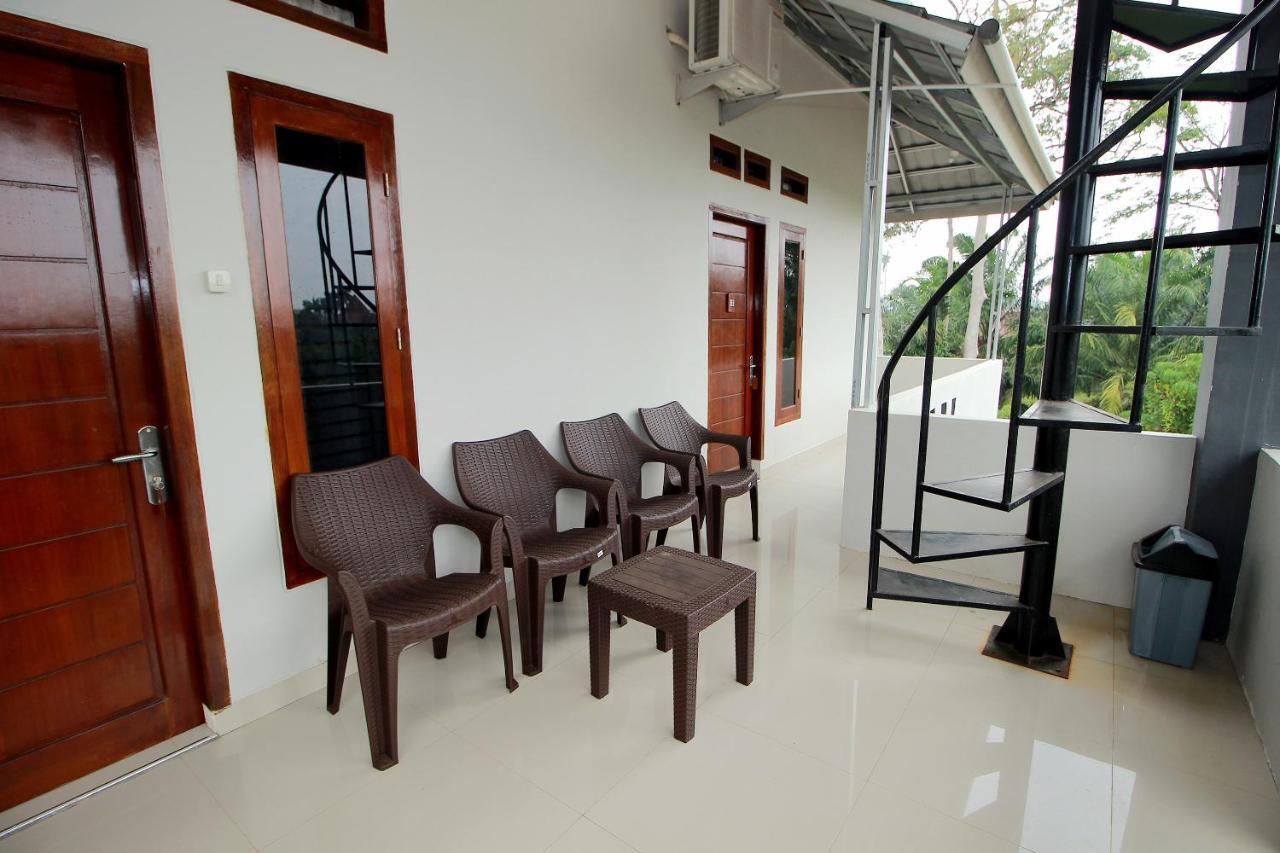 בנגקולו Oyo 739 Guest House Si Kancil מראה חיצוני תמונה